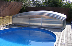 Odsuvné zastřešení bazénu - polykarbonát (3)
